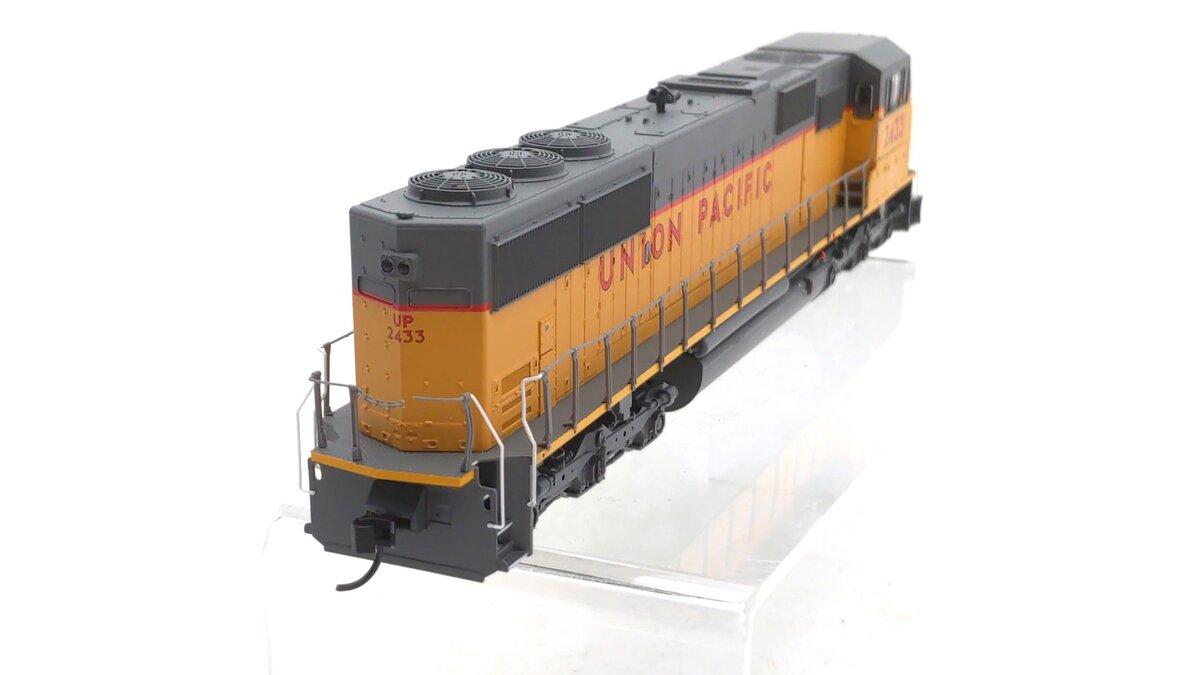 Walthers 910-19710 HO Scale Union Pacific EMD SD60M Diesel #2433 w/DCC & Sound