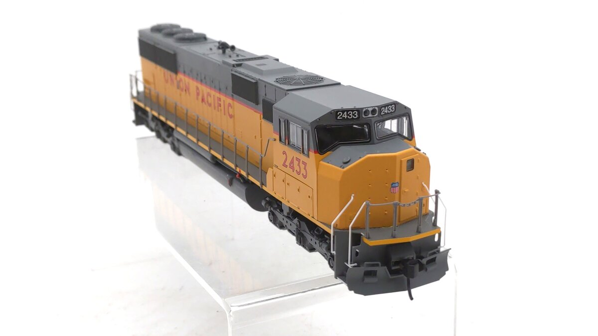 Walthers 910-19710 HO Scale Union Pacific EMD SD60M Diesel #2433 w/DCC & Sound