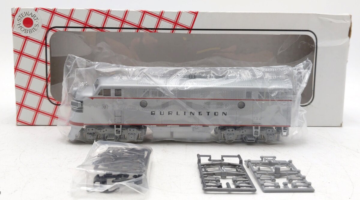 Stewart 5215 HO CB&Q F3A Phase II Early A Unit Diesel Locomotive