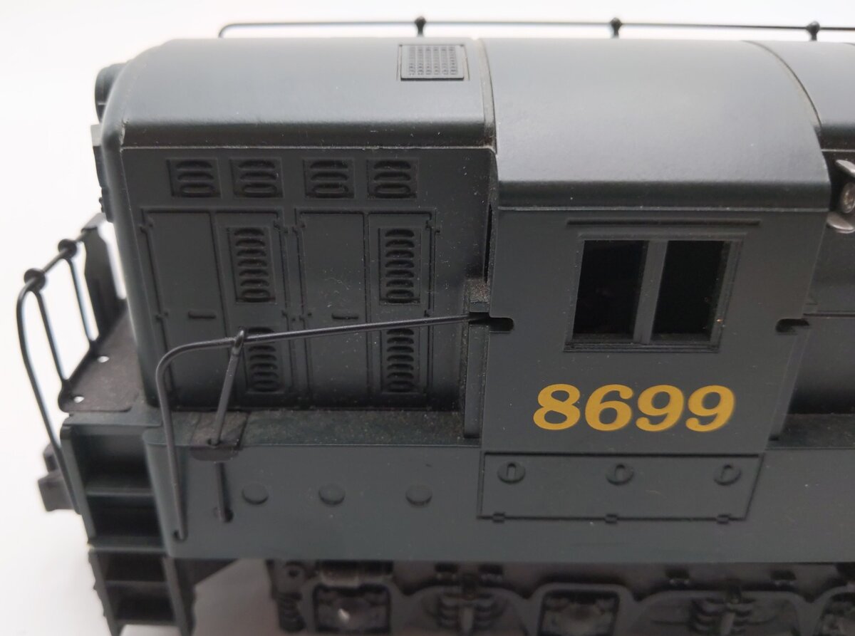 Lionel 6-18307 O Gauge Pennsylvania FM Trainmaster Diesel Locomotive #8699 EX/Box