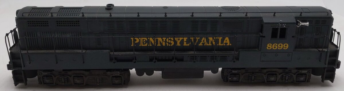 Lionel 6-18307 O Gauge Pennsylvania FM Trainmaster Diesel Locomotive #8699 EX/Box