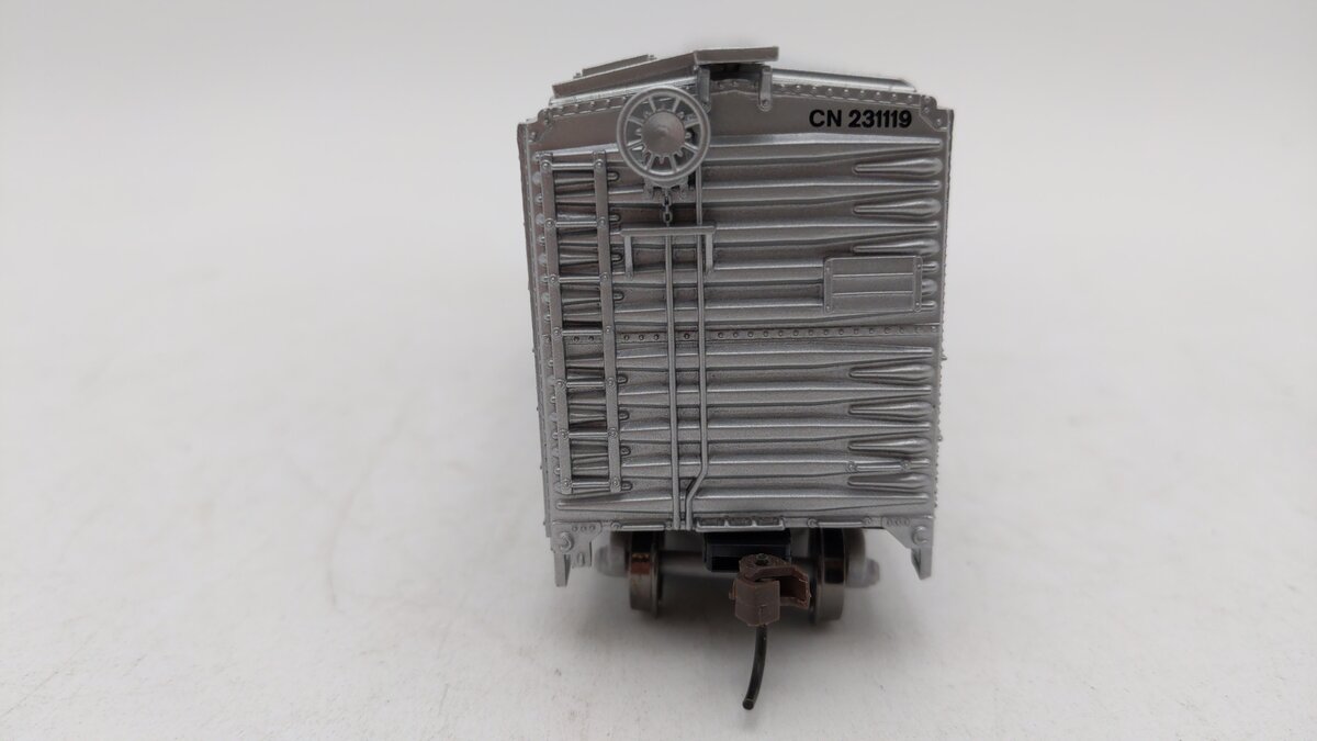 Athearn 92547 HO Scale Canadian National Smooth Side Reefer Car #231119