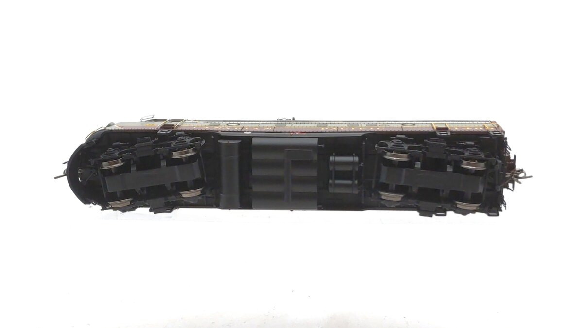 Rapido Trains 220535 HO Scale Canadian Pacific GMD FP9A Diesel Locomotive #1409
