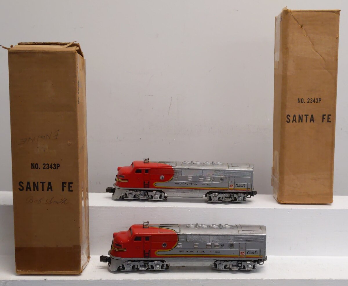 Lionel 2343 Vintage O Santa Fe F3 AA Diesel Locomotive Set VG/Box