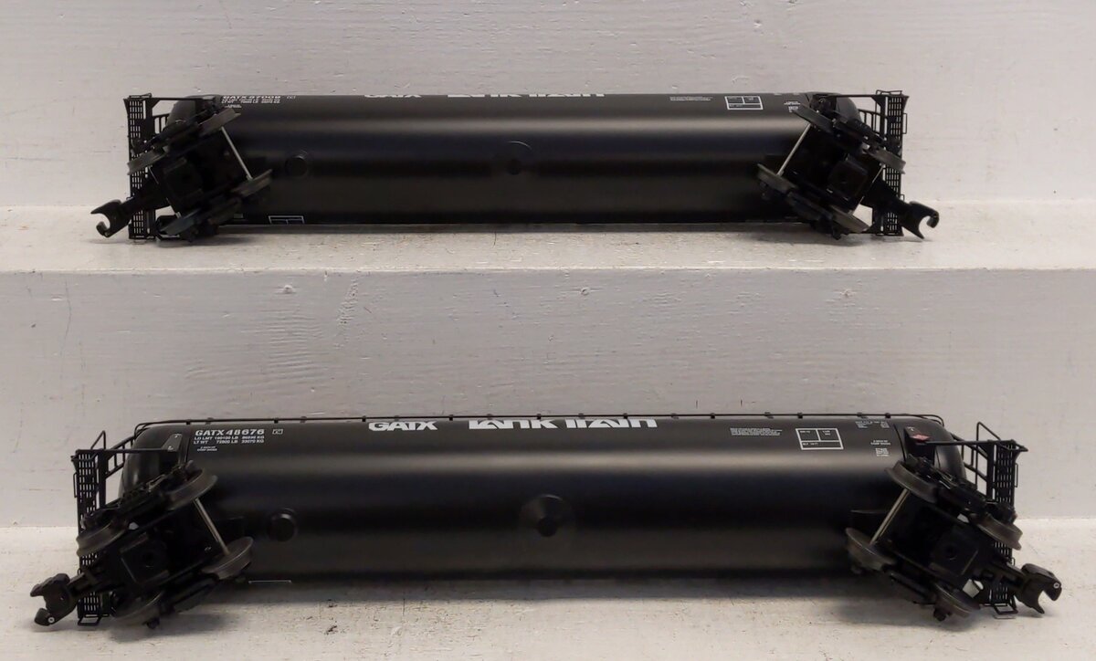 Lionel 6-29774 O GATX TankTrain Tank Car (Set of 2) EX/Box