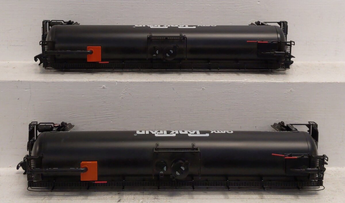 Lionel 6-29774 O GATX TankTrain Tank Car (Set of 2) EX/Box