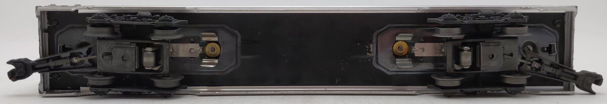 Lionel 2522 Vintage O President Harrison Gold Strip Aluminum Vista Dome Car VG