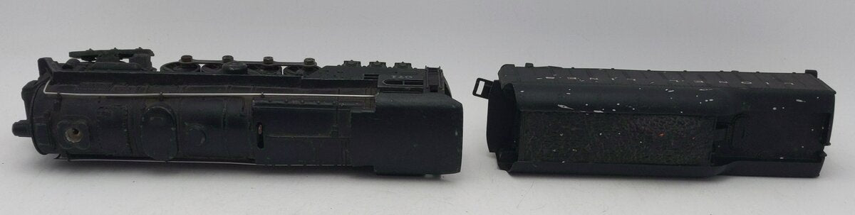 Lionel 671 Vintage O 6-8-6 Die-Cast Steam Turbine Locomotive w/2046W Tender VG