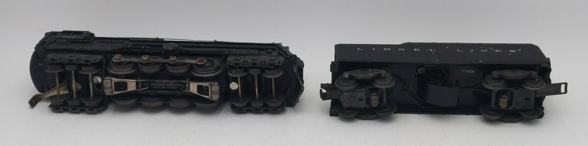 Lionel 671 Vintage O 6-8-6 Die-Cast Steam Turbine Locomotive w/2046W Tender VG