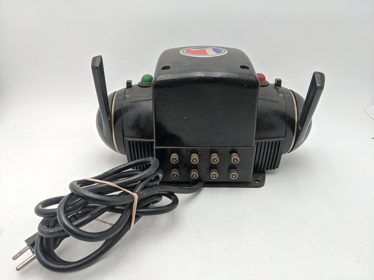 Lionel ZW Vintage O 250 Watt 4 Train Transformer with Whistle VG