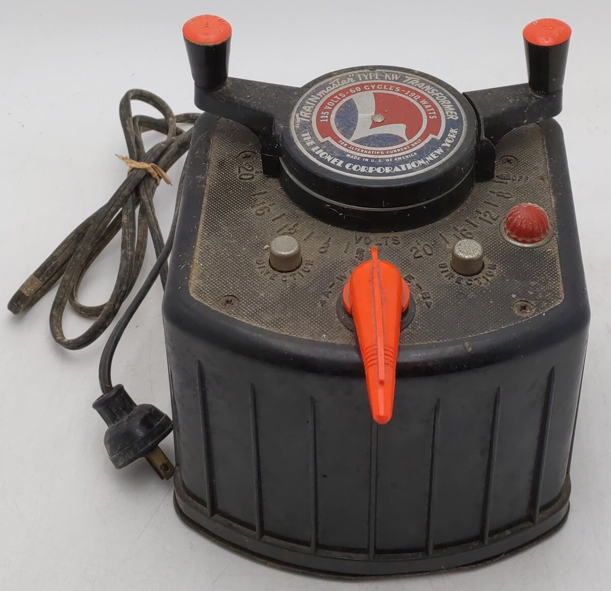 Lionel KW O Vintage Trainmaster 190 Watt Transformer with Whistle VG