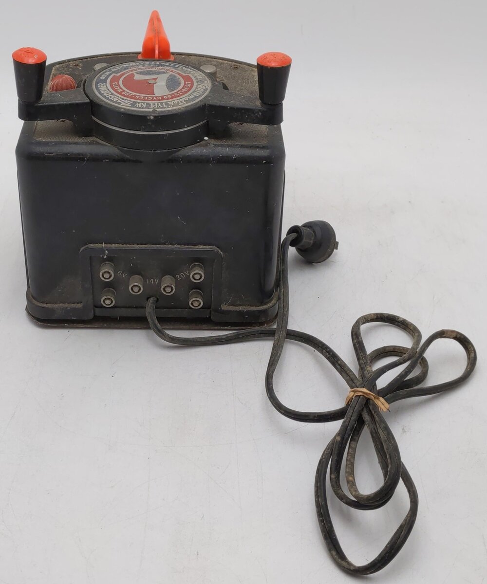 Lionel KW O Vintage Trainmaster 190 Watt Transformer with Whistle VG