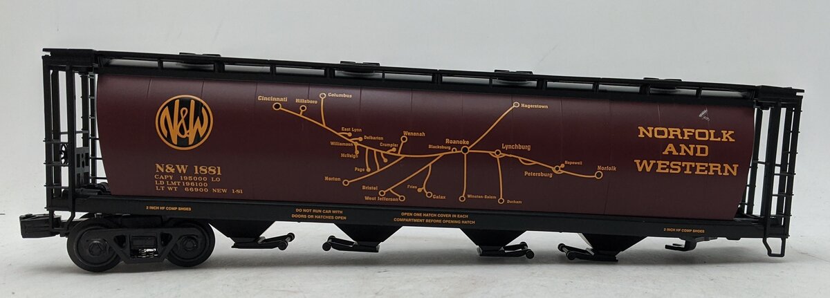 MTH 30-75228 Norfolk & Western 4-Bay Cylindrical Hopper Car VG/Box