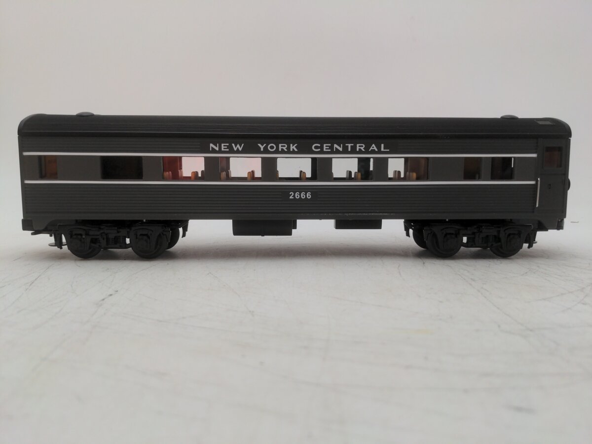 MTH 30-6115 New York Central O27 Streamlined Coach Car EX/Box