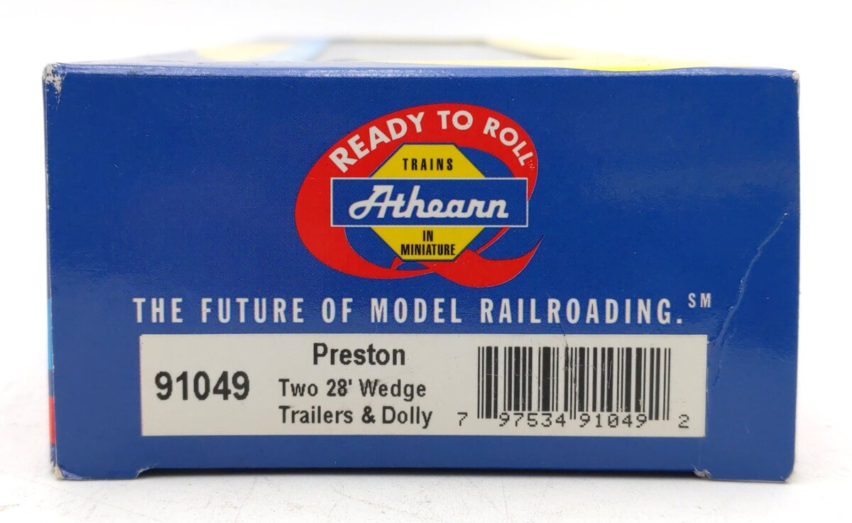 Athearn 91049 HO Preston Two 28' Wedge Trailers & Dolly (Set of 2)