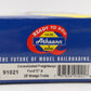 Athearn 91021 HO No Zone Consolidated Freightways Ford C & 28' Wedge Trailer