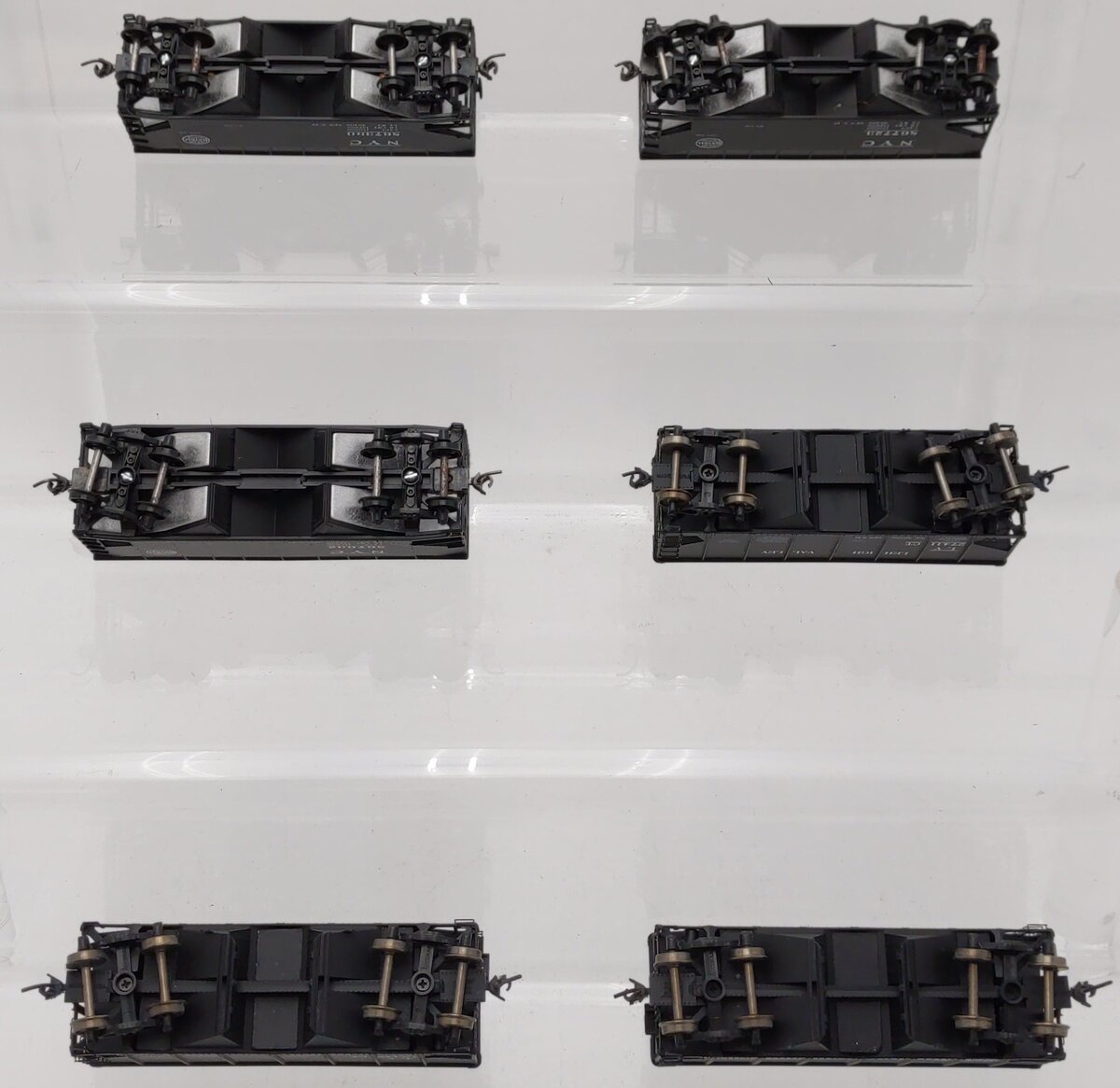 Accurail HO Scale Assorted Open Hoppers [6] EX
