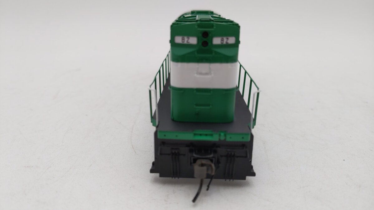 Atlas 10000536 HO Scale Apache Railway C420 Diesel Locomotive #82