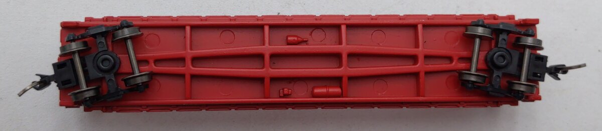 Atlas 50005792 N CB&Q RTR 48' GSI Bulkhead Flat Car #95205
