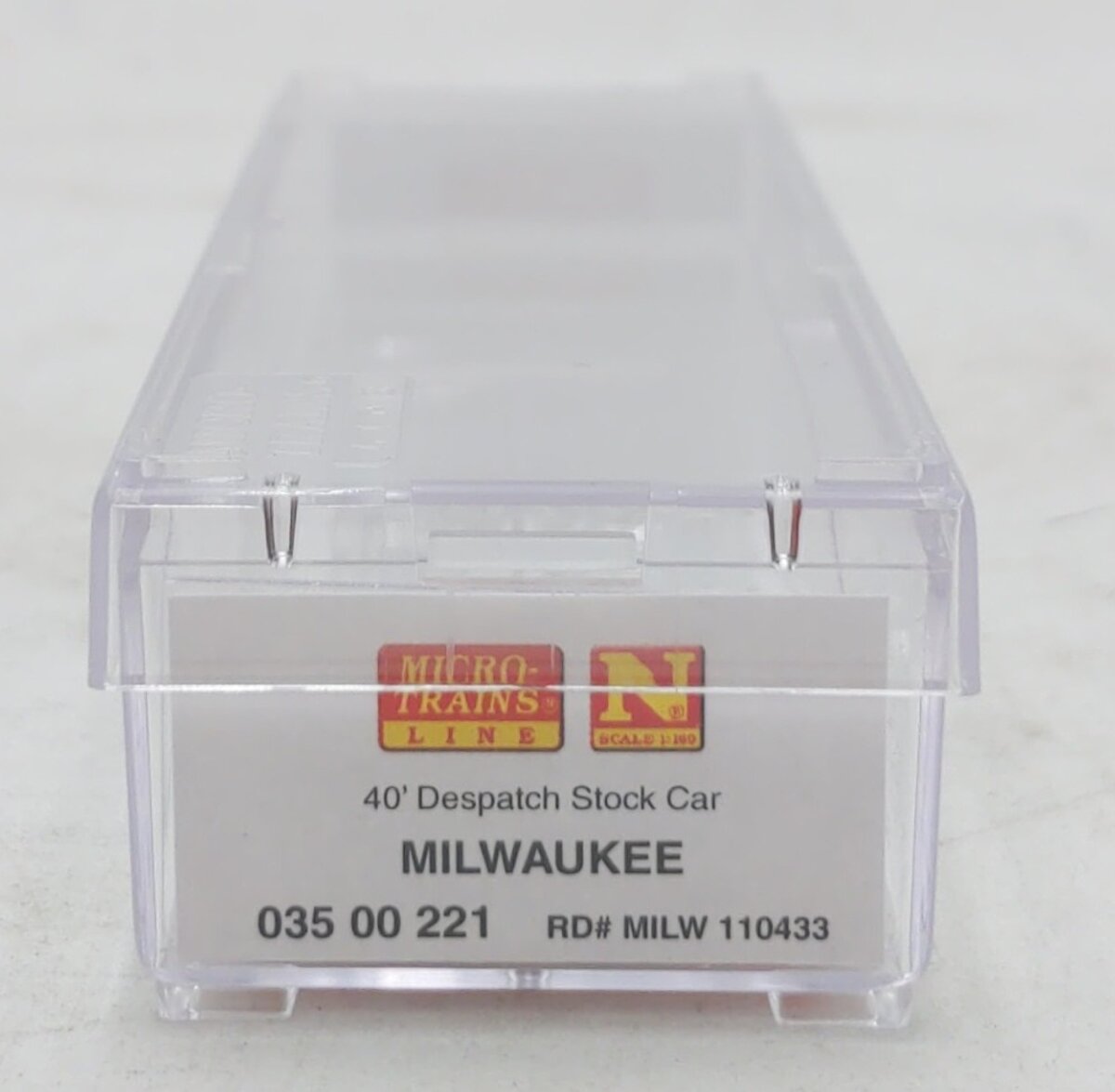 Micro-Trains 03500221 N Milwaukee Road 40' Stock Car #110433