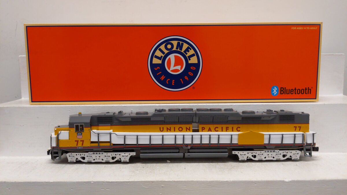Lionel 2233180 O Union Pacific Shield Legacy DD35 Diesel Locomotive #77