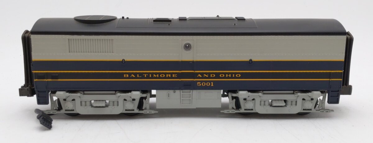 MTH 30-2174-3 O Gauge B&O FA-2 B Unit Non-Powered Diesel Engine #5001 LN/Box