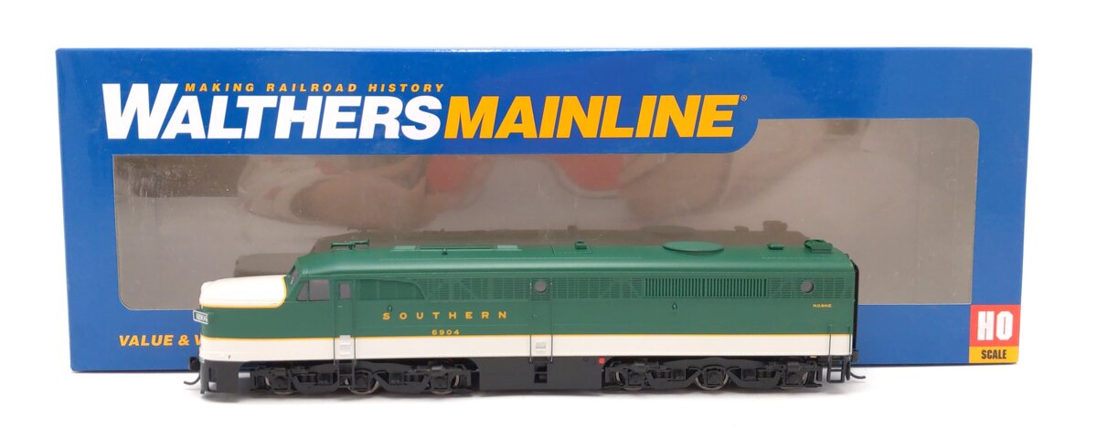 Walthers 910-10087 HO Southern Railway Alco PA Standard DC Diesel Loco #6903