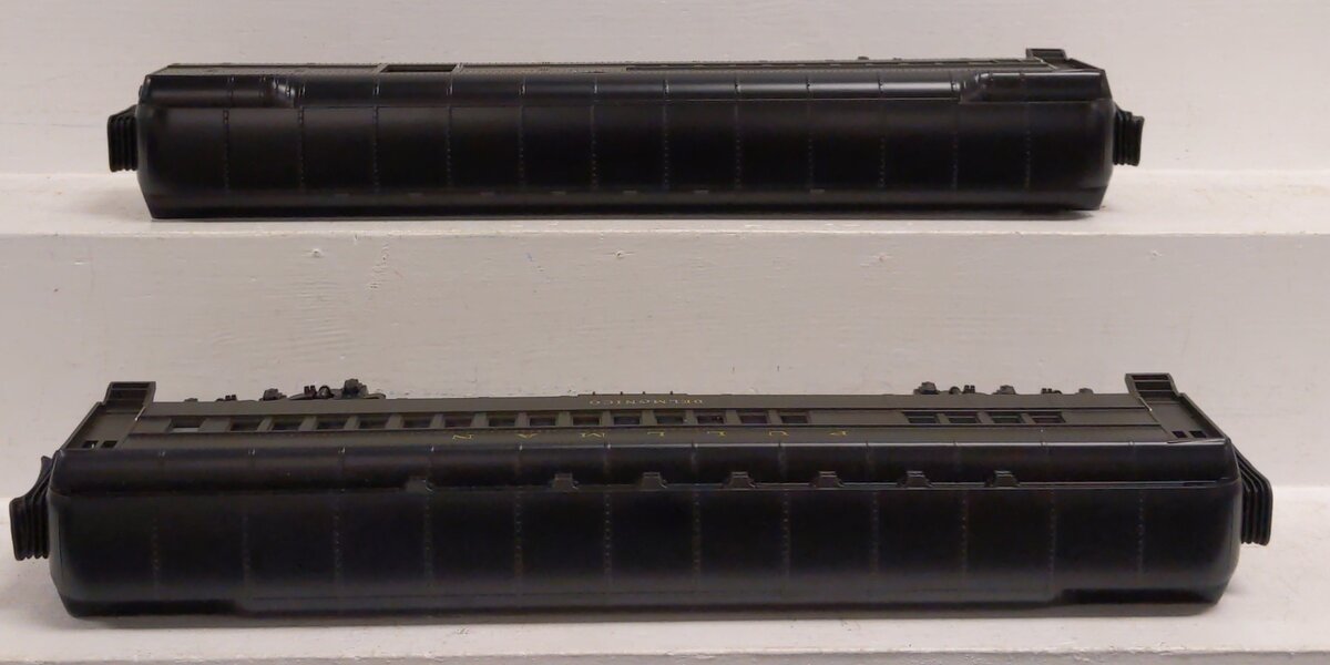 MTH 20-4133 O Pullman 70' Madison Combine/Diner Passenger Set (Set of 2)-Custom LN/Box