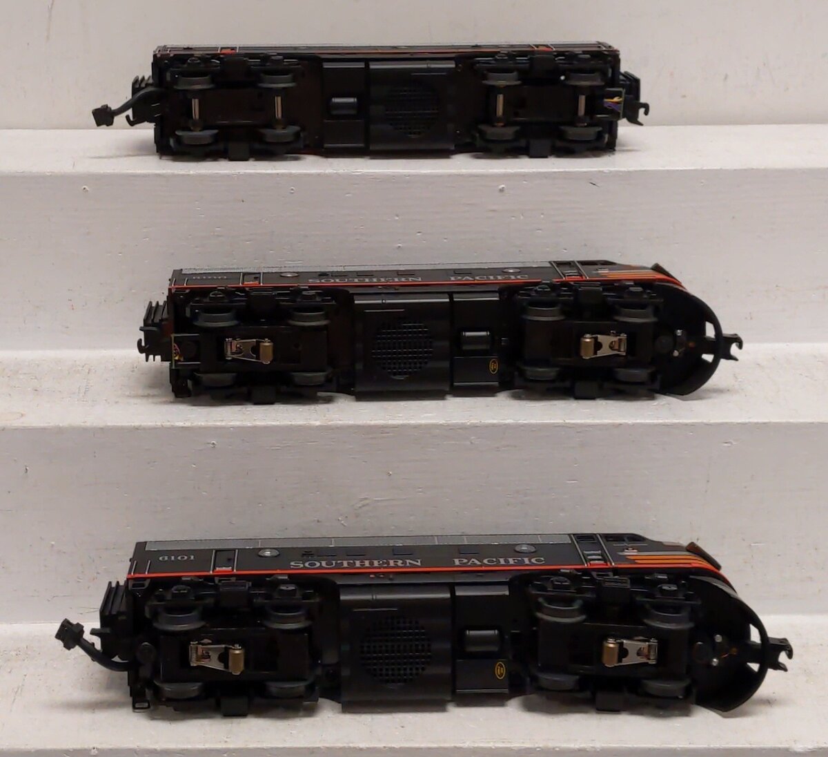 MTH 20-2306-1 O Southern Pacific F-3 ABA Diesel Engine Set w/PS2 #X6100/X6101 LN/Box