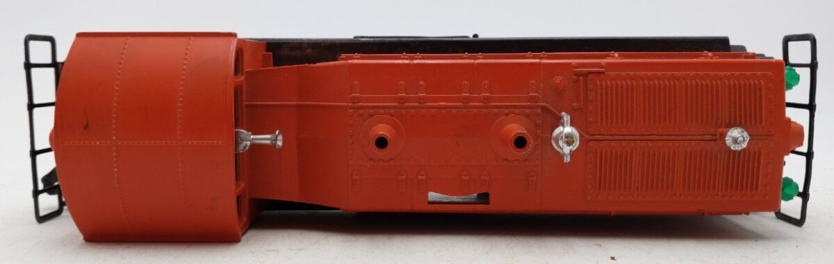 Lionel 6-8111 O Gauge DT&I NW-2 Switcher Diesel Locomotive VG