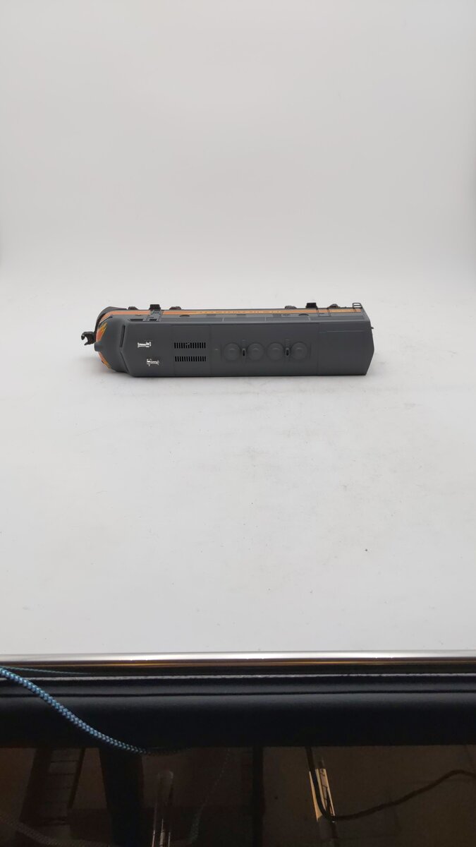 Lionel 6-8555 O Gauge Milwaukee Road F-3 Powered A Unit Diesel Locomotive EX/Box
