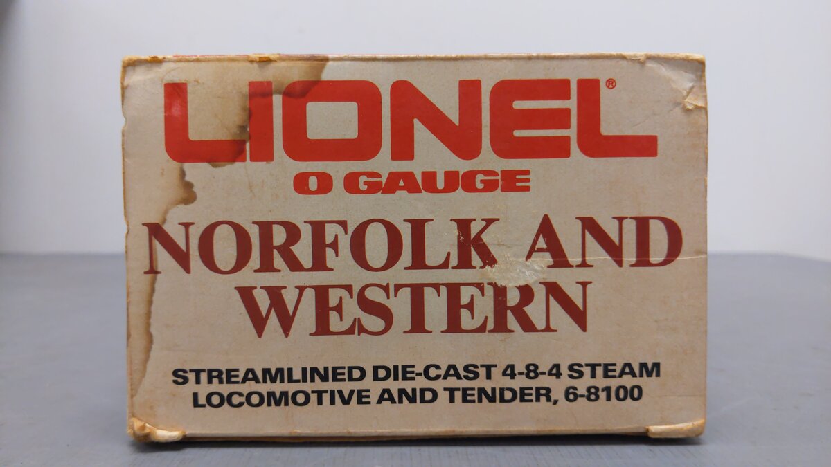 Lionel 6-8100 O Gauge Norfolk & Western 4-8-4 Steam Locomotive & Tender #611 EX/Box