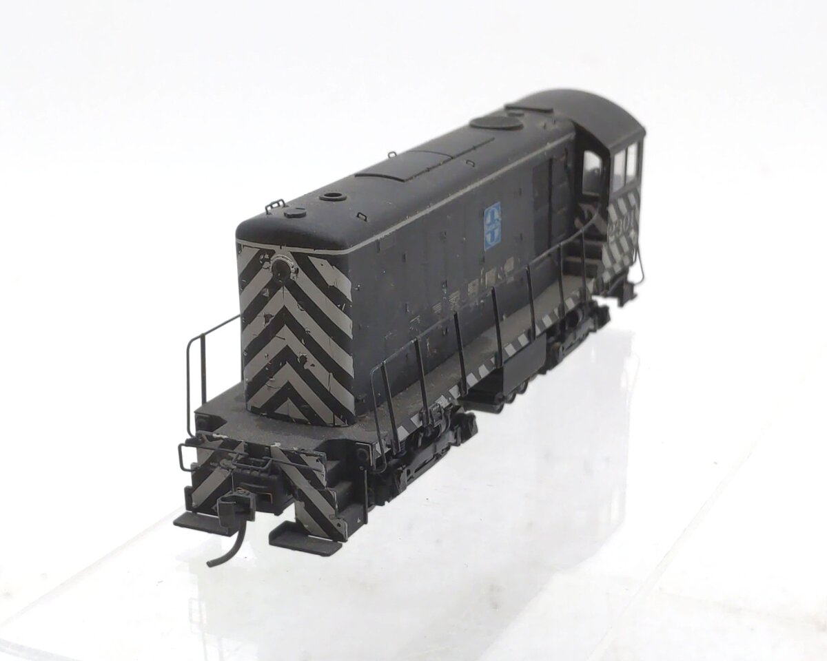 Atlas 10000808 HO Scale Custom Santa Fe HH660 Diesel Locomotive #2301 w/DCC VG/Box