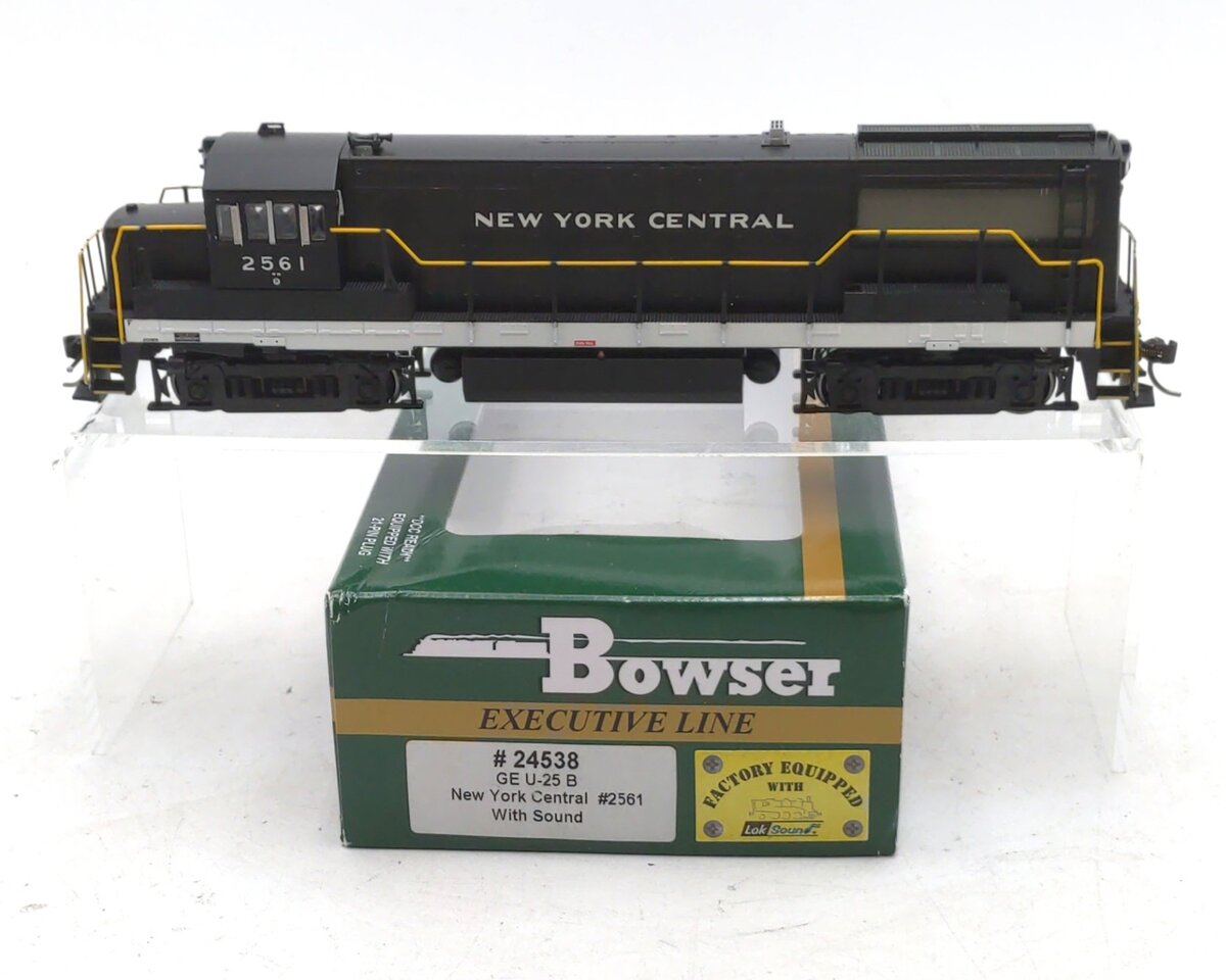 Bowser 24538 HO New York Central U25b Diesel Locomotive #2561with Sound