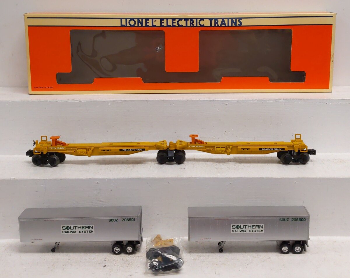 Lionel 6-16363 O Gauge Southern TTUX Flatcar w/ Trailers LN/Box