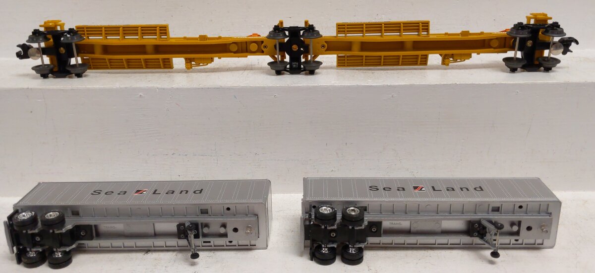 Lionel 6-16322 O Gauge TTUX Flatcar with 2 Sealand Trailers #16321, #16322 EX/Box