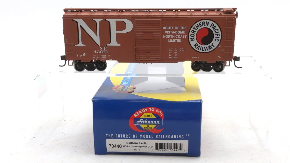 Athearn 70440 HO Scale Northern Pacific 40' Youngstown Door Box Car #43071