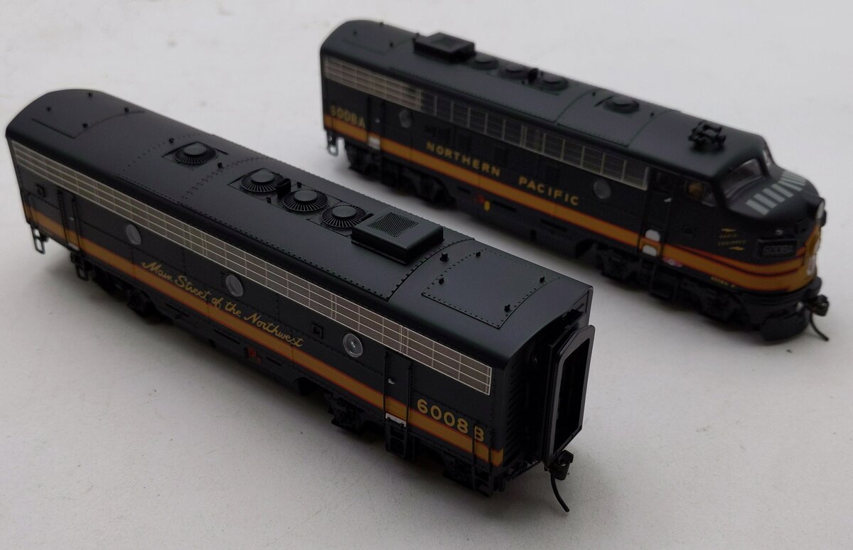 Broadway Limited 6677 HO NP EMD F7 A/B Diesel Locomotive Sound/DCC #6008A/6008B