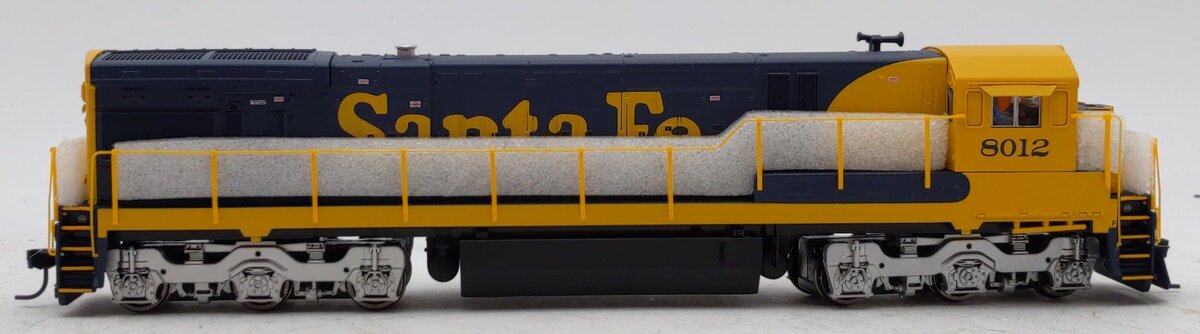 Broadway Limited 2440 HO Santa Fe 797 GE C30-7 #8012 w/ DCC&SND
