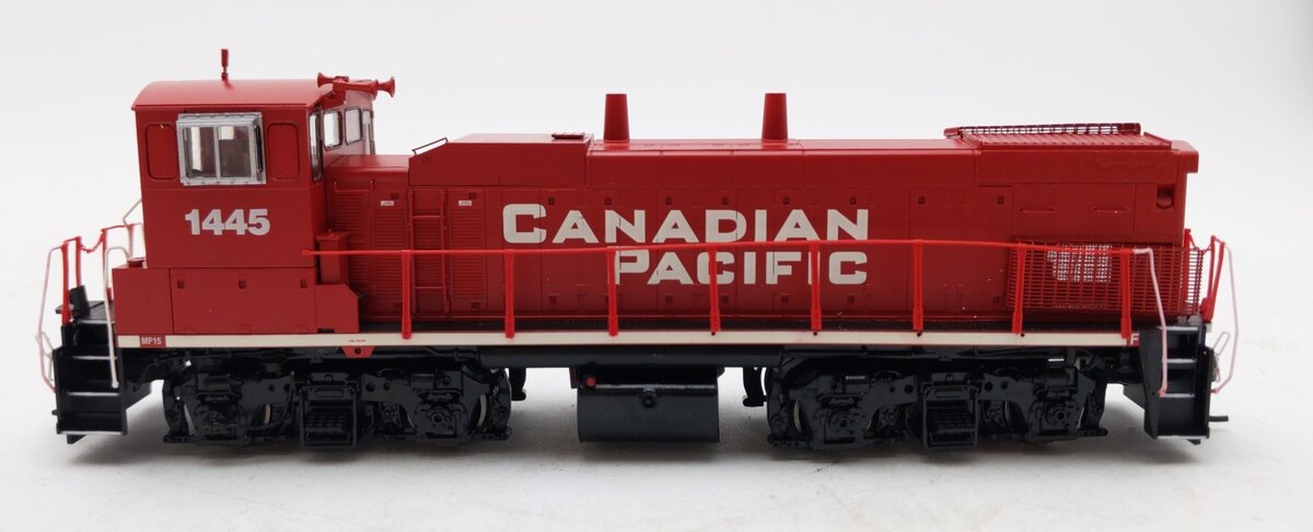 Athearn G66185 HO CP Rail MP15-AC Diesel Locomotive w/DCC & Sound #1445