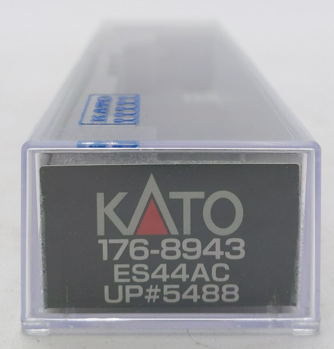Kato 176-8943 N Union Pacific GE ES44AC Diesel Locomotive #5488
