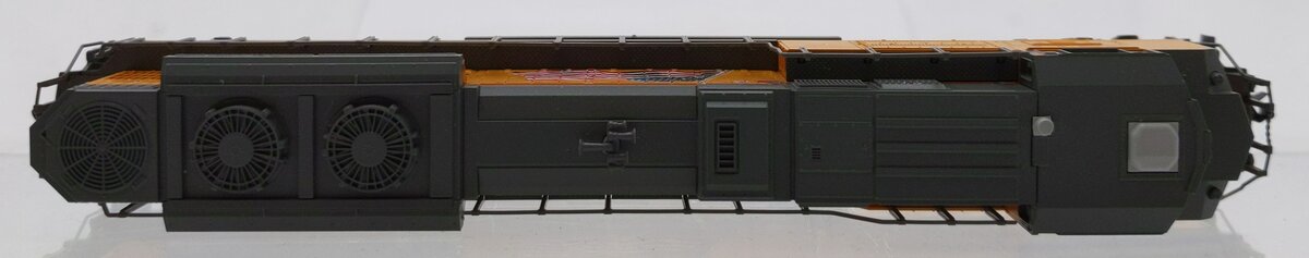 Kato 176-8438 N UP Flag SD70Ace Diesel Locomotive with Cab Headlight #8497