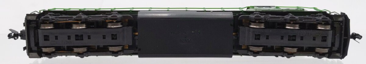 Kato 176-4961 N Burlington Northern Standard EMD SD40-2 Diesel Locomotive #7036