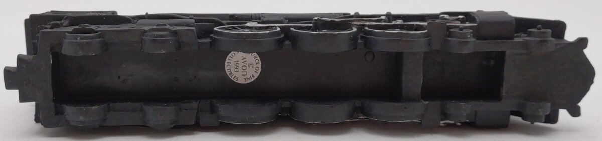 Avon Train Collection 700E Hudson Locomotive Reproduction /w Wood Display Base EX/Box