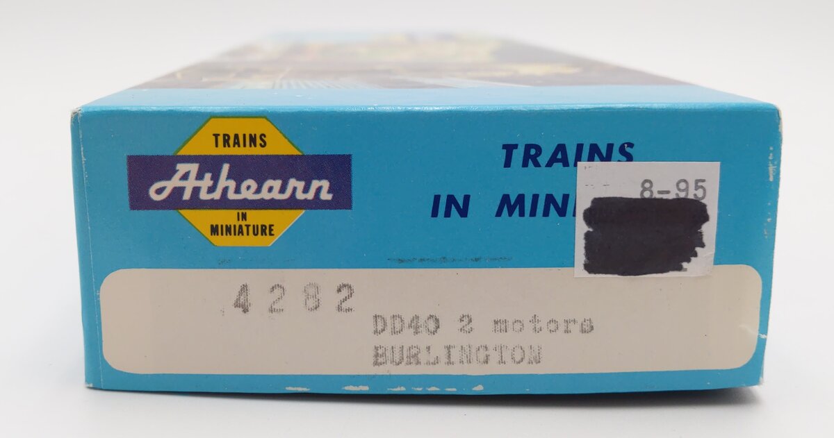 Athearn 4282 HO Burlington DD40 Twin Motor Diesel Locomotive #6000 EX/Box
