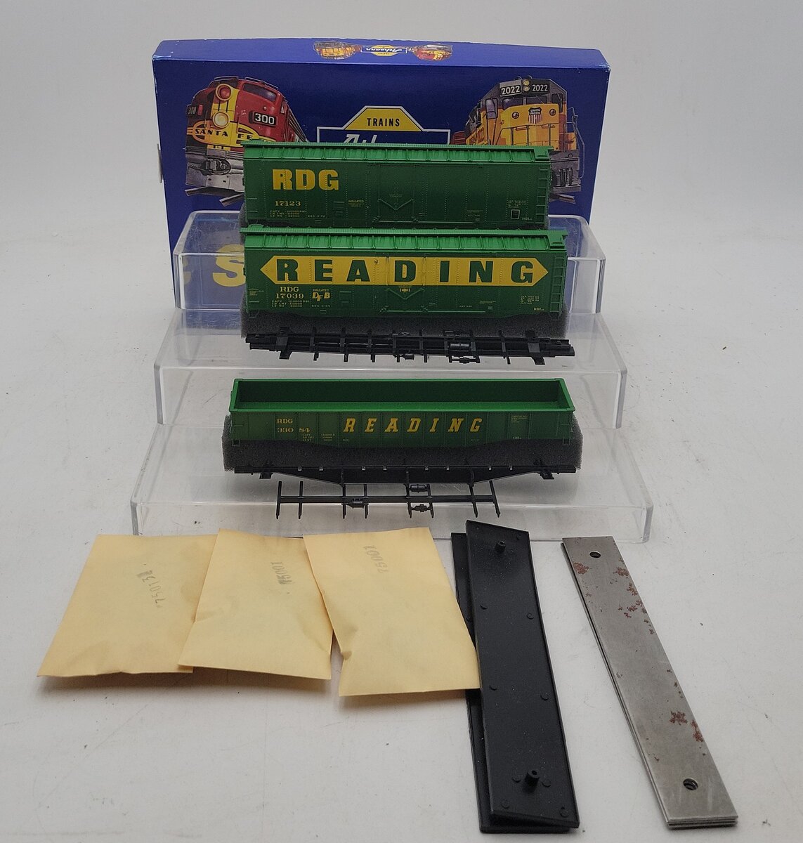 Athearn 2307 HO Scale Reading Company 50' Box Car & Gondola Kit (Set of 3) NIB