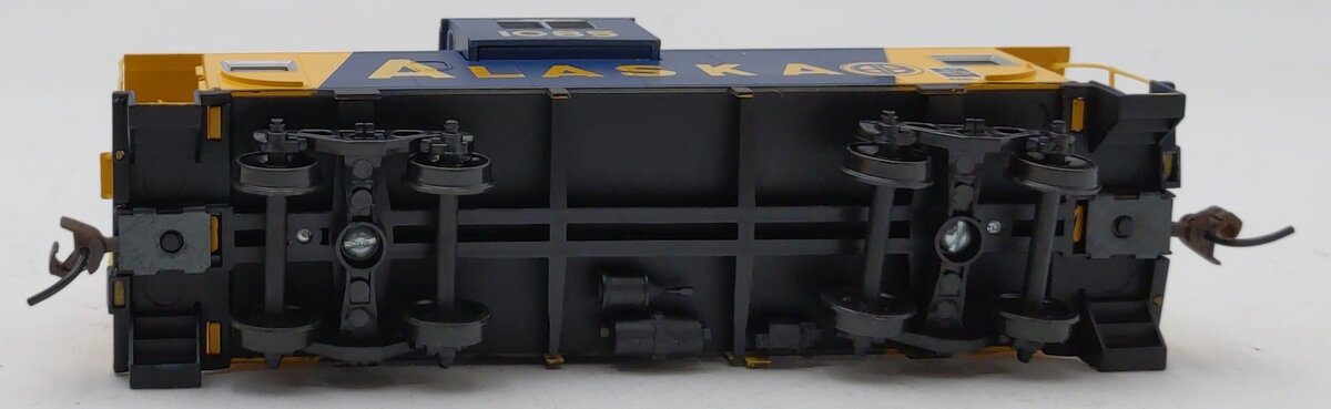 Athearn 7506 HO Scale Alaska Wide Vision Caboose #1085