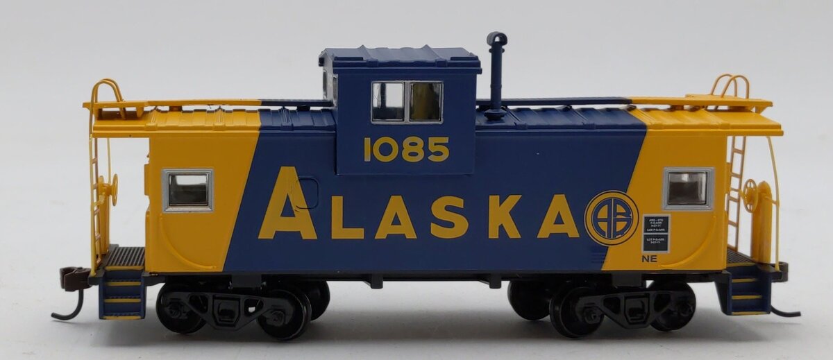 Athearn 7506 HO Scale Alaska Wide Vision Caboose #1085