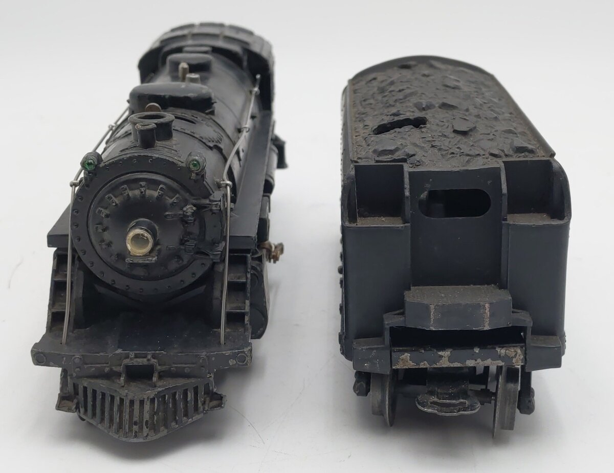 Lionel 1666 Vintage O 2-6-2 Die-Cast Steam Locomotive & 2466WX Tender VG