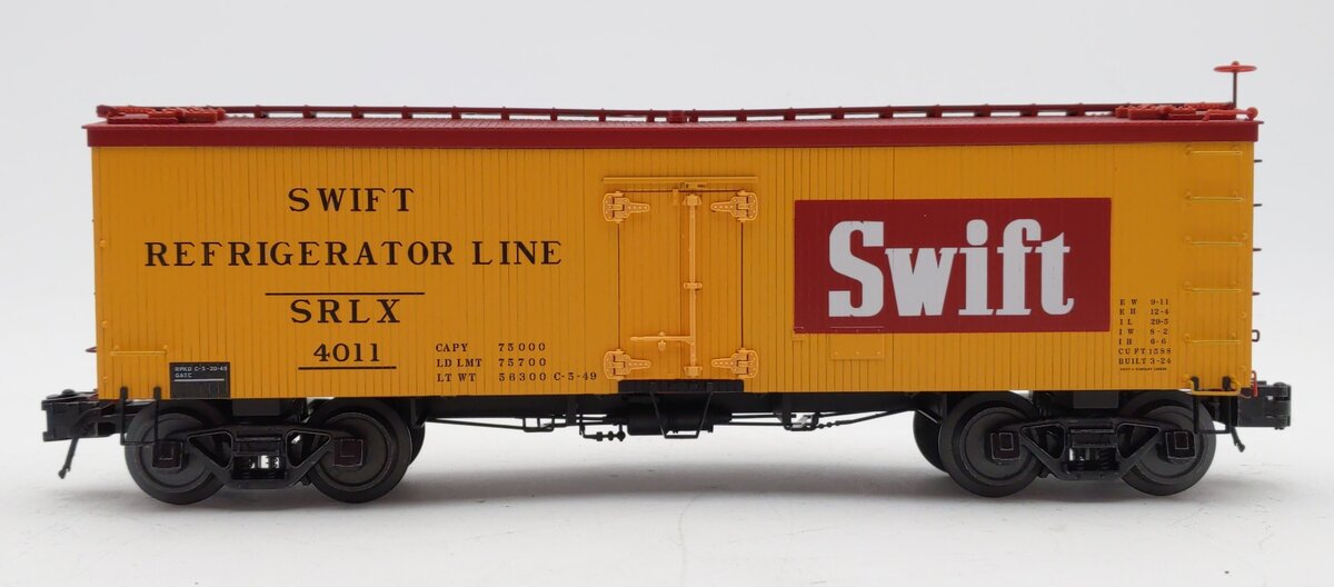 Atlas 3003042 O Swift 36' Wood Reefer (3 Rail)